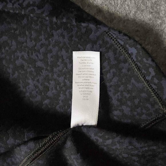 Athleta Women's Speedlight Gravel Tank Top Black White Speckle Print Dot Size 2X - Picture 7 of 9